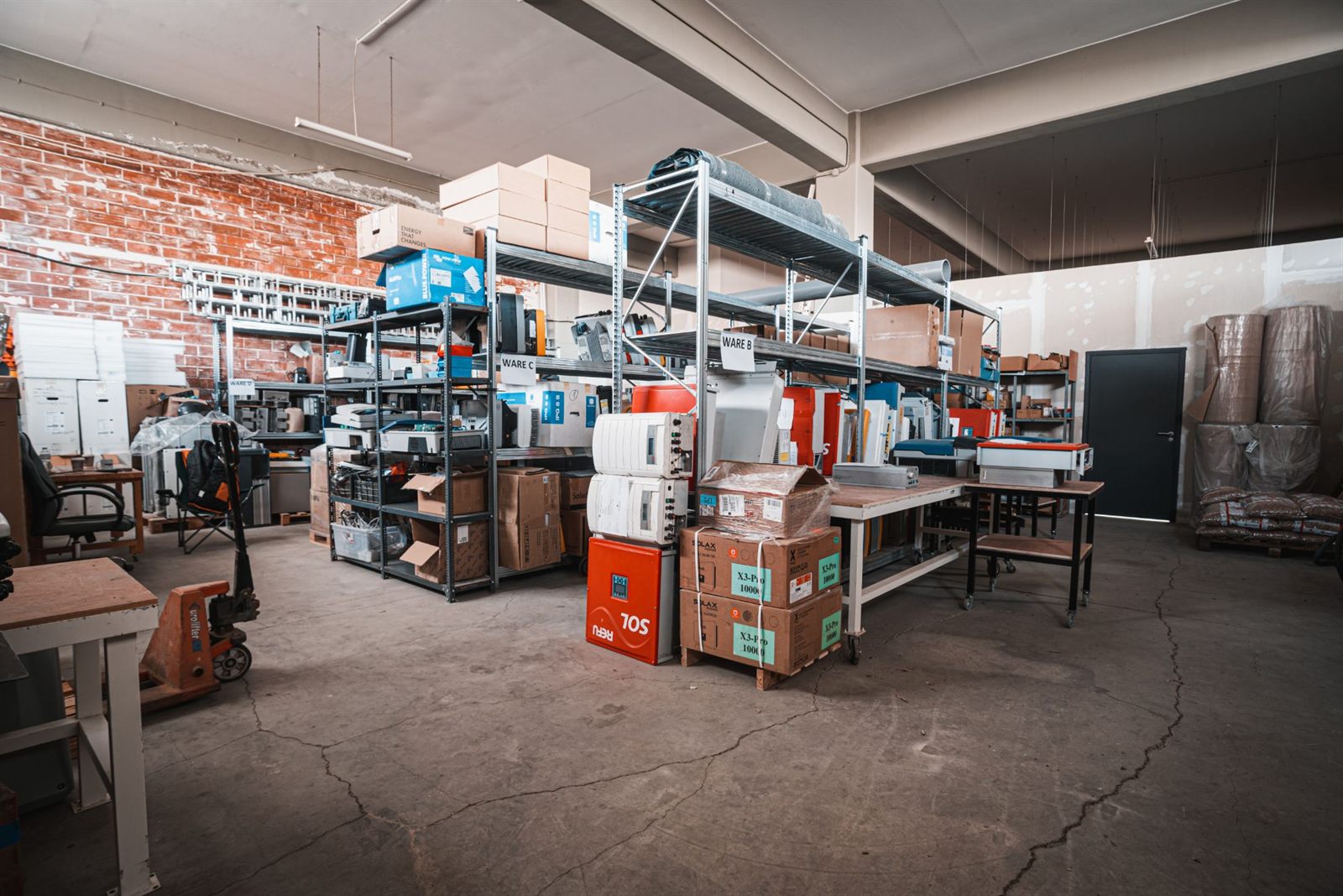 Warehouse with inverters and spare parts