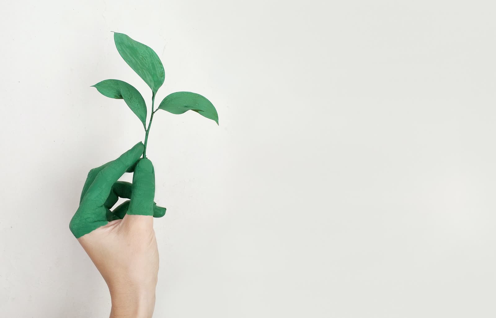 Inverter repair protects the environment